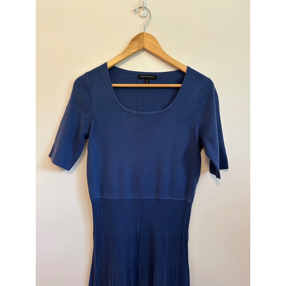 Banana Republic Blue Short Sleeve Ribbed Knit Scoop Neck Sweater Dress | Medium - Picture 2 of 6